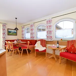 Hubert's Hüs Apartment Oberjoch