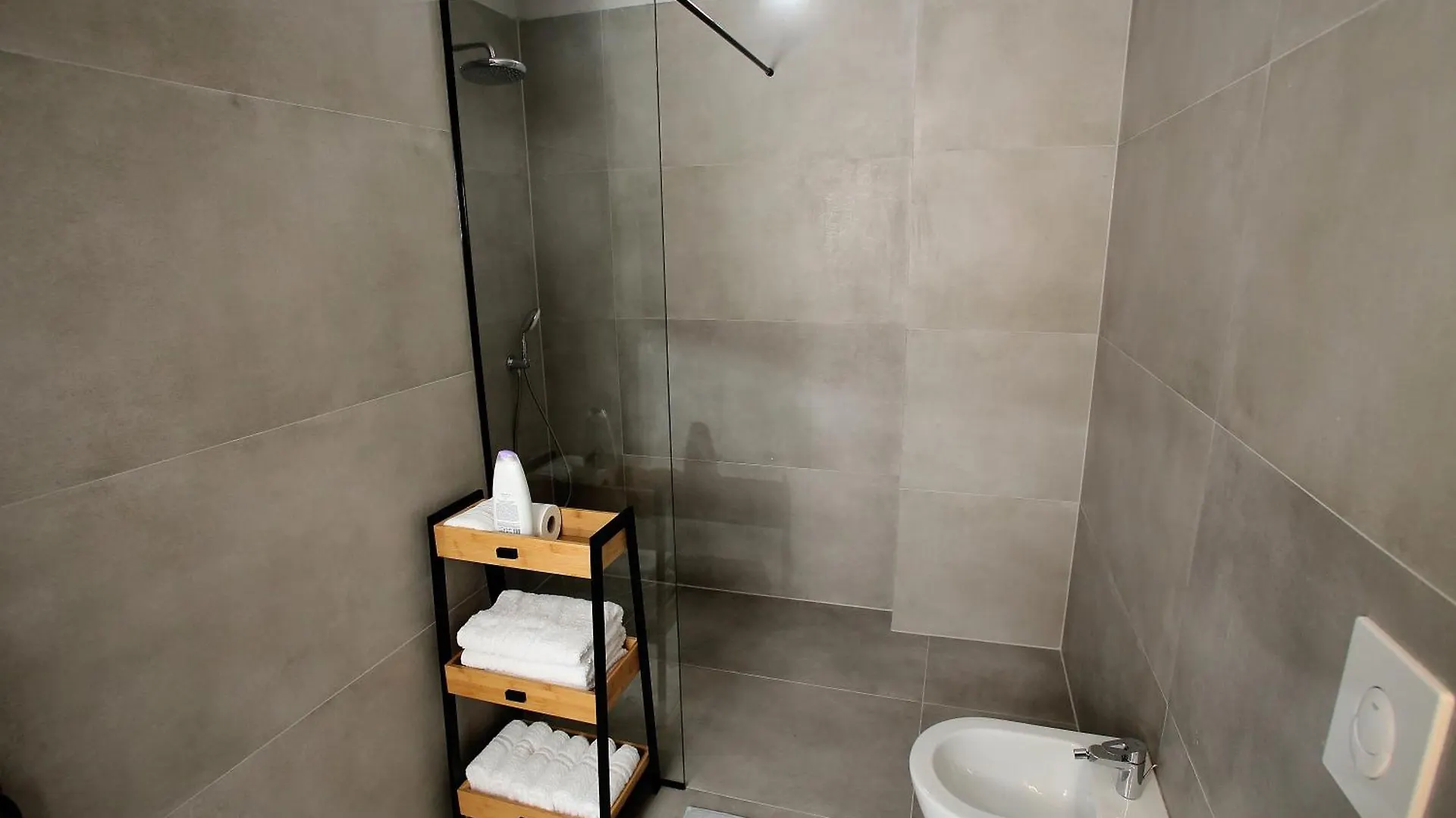 Nova Sea View Apartments Durrës 0*,  Albania
